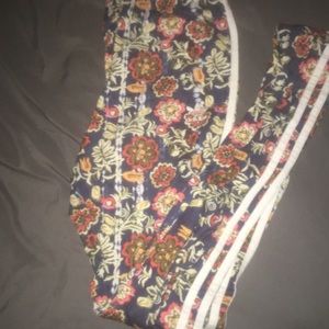 Adidas leggings